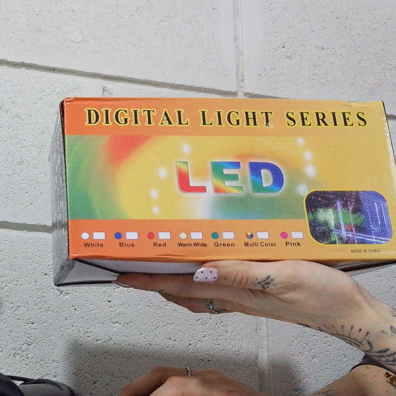 Cortina Led 280 Luces Pelotitas 2,8x2,4